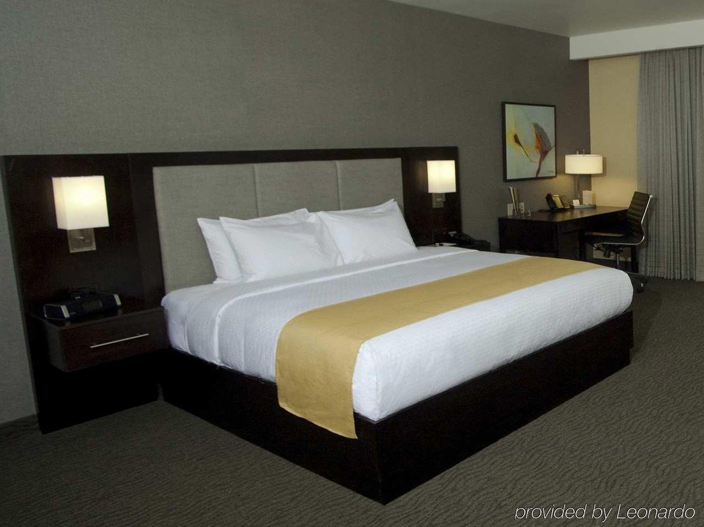 Doubletree By Hilton Bemidji Hotel Exterior photo