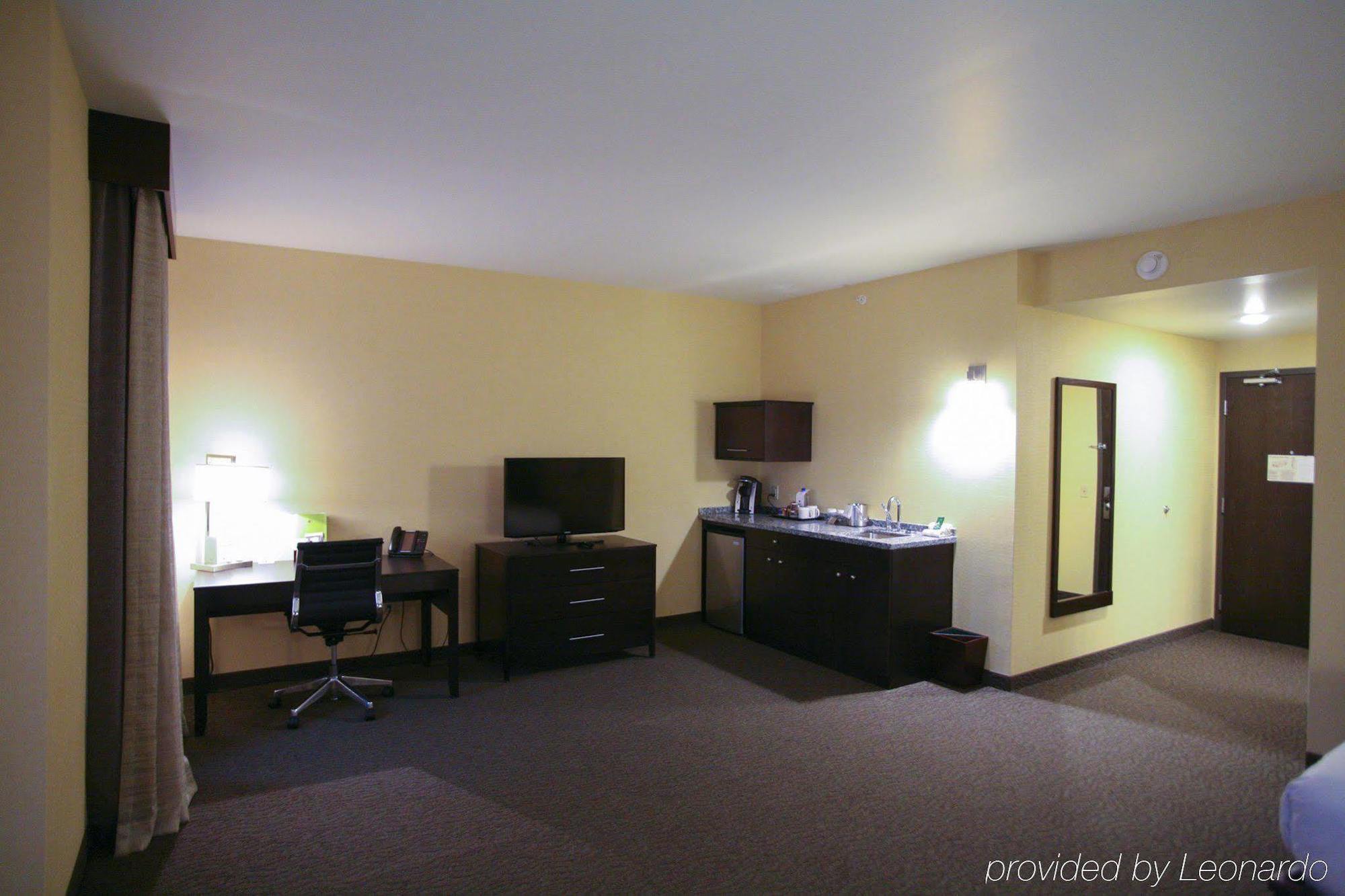 Doubletree By Hilton Bemidji Hotel Exterior photo